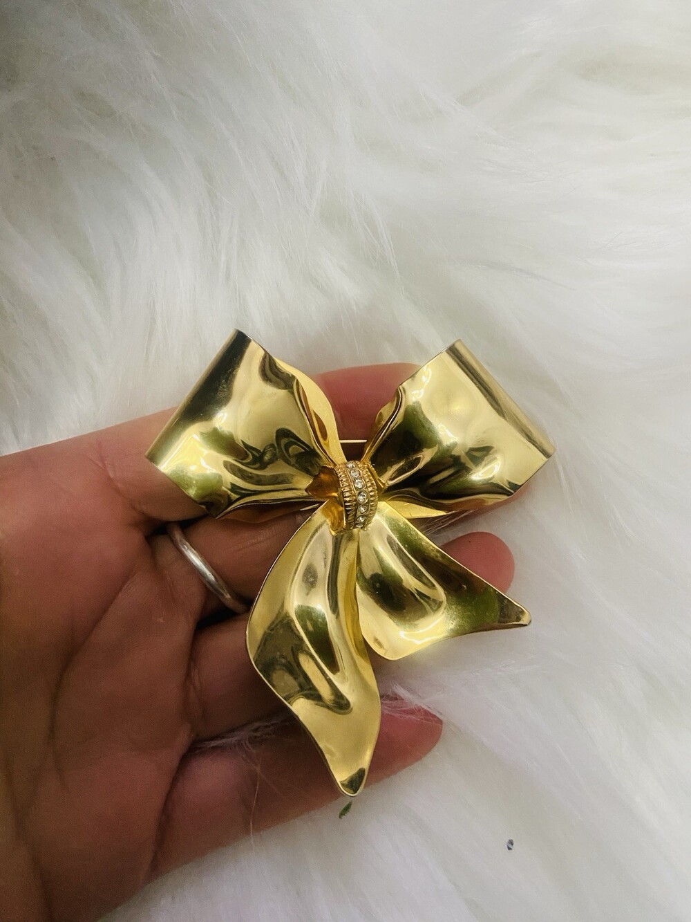 Vintage Large Rhinestone Bow Brooch Pin